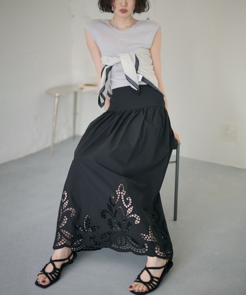 LAULEN(ローレン)の「strappy knot detail sandals / マルチストラップノットディテールサンダル(サンダル・レディース・ブラウン/パープル/ブラック/ライトグリーン・23cm/24cm/24.5cm)」の19枚目の写真