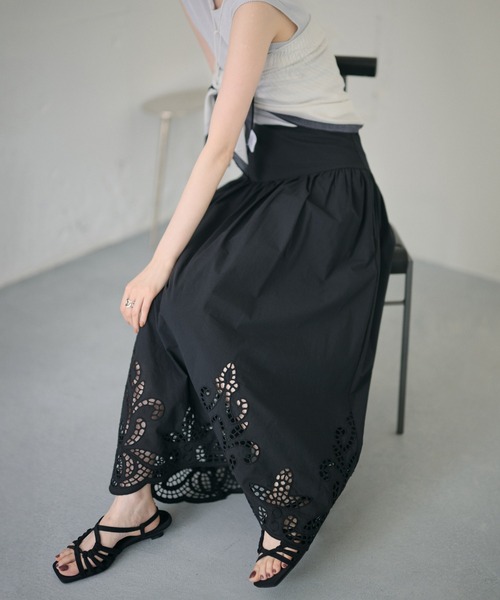 LAULEN(ローレン)の「strappy knot detail sandals / マルチストラップノットディテールサンダル(サンダル・レディース・ブラウン/パープル/ブラック/ライトグリーン・23cm/24cm/24.5cm)」の20枚目の写真