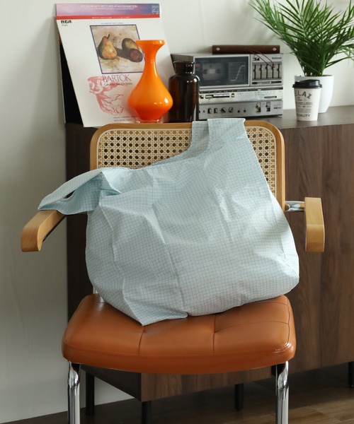 392 plusm(サンキューニプリュスエム)の「392PLUSM ECO BAG_BIG チェック エコバッグ(エコバッグ/サブバッグ・メンズ・オフホワイト/グリーン/イエロー/ベージュ・ONE)」の1枚目の写真