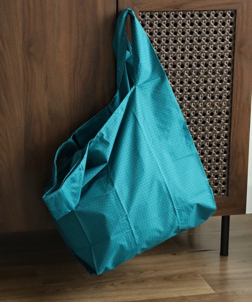392 plusm(サンキューニプリュスエム)の「392PLUSM ECO BAG_BIG チェック エコバッグ(エコバッグ/サブバッグ・メンズ・オフホワイト/グリーン/イエロー/ベージュ・ONE)」の9枚目の写真