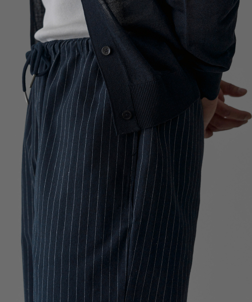 BOWLOW PRODUCT（バウロープロダクト）の「リネンストライプバンディングパンツ[ネイビー]（その他パンツ・メンズ・その他・MEDIUM/LARGE/X-LARGE）」の6枚目の写真