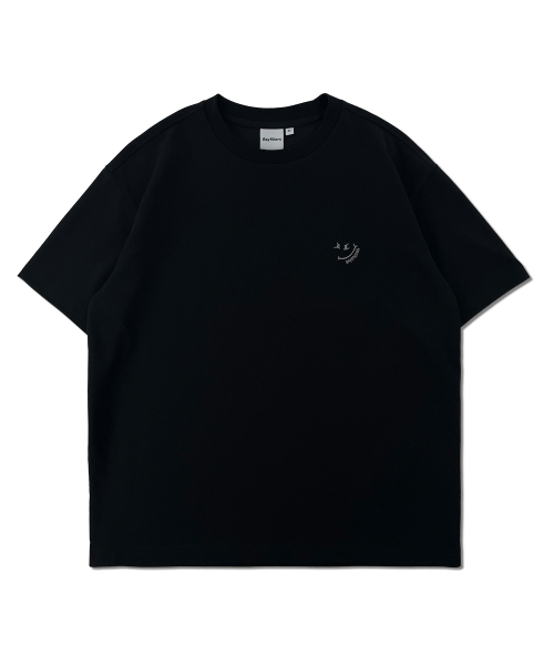 RAYFIKERS(レイフィカース)の「エッセンシャルスモールロゴショートスリーブ MQ7TU443_BLACK(Tシャツ/カットソー・メンズ・その他・90/100/95/105)」の1枚目の写真