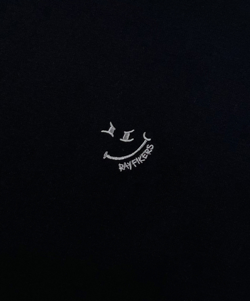 RAYFIKERS(レイフィカース)の「エッセンシャルスモールロゴショートスリーブ MQ7TU443_BLACK(Tシャツ/カットソー・メンズ・その他・90/100/95/105)」の5枚目の写真