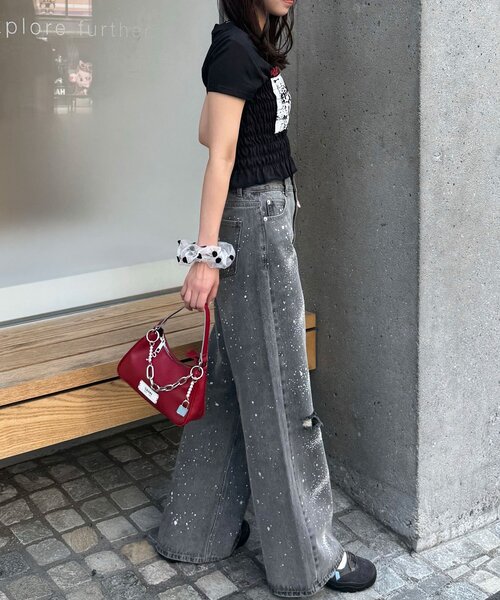 CIAOPANIC(チャオパニック)の「ダメージラインストーンワイドストレートデニム(デニムパンツ・レディース・ブラック/ブルー/ブラウン・MEDIUM/SMALL/X-SMALL)」の10枚目の写真