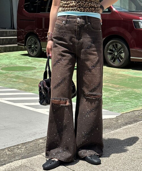 CIAOPANIC(チャオパニック)の「ダメージラインストーンワイドストレートデニム(デニムパンツ・レディース・ブラック/ブルー/ブラウン・MEDIUM/SMALL/X-SMALL)」の12枚目の写真
