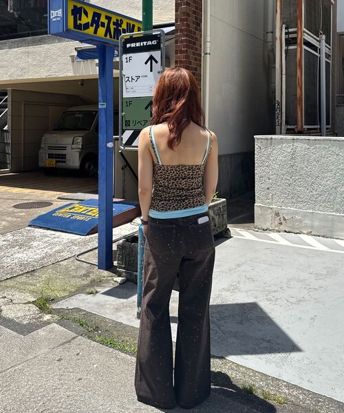 CIAOPANIC(チャオパニック)の「ダメージラインストーンワイドストレートデニム(デニムパンツ・レディース・ブラック/ブルー/ブラウン・MEDIUM/SMALL/X-SMALL)」の19枚目の写真