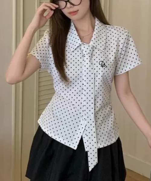 Alvia（アルビア）の「韓国風 ドット柄バックリボン半袖ブラウス（シャツ/ブラウス・レディース・ホワイト・M）」の20枚目の写真