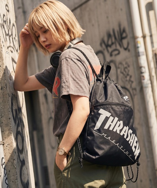 THRASHER(スラッシャー)の「【THRASHER/スラッシャー】ロゴプリント フロントポケット ナップサック(バックパック/リュック・メンズ・ブラック系その他2/ブラック系その他/ブラック系その他5/ブラック系その他4・FREE)」の6枚目の写真