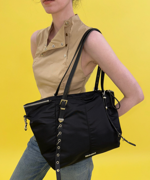 FILLINTHEBLANK(フィルインザブランク)の「Trucker Bag (nylon)(black)(ショルダーバッグ・レディース・その他・FREE)」の4枚目の写真