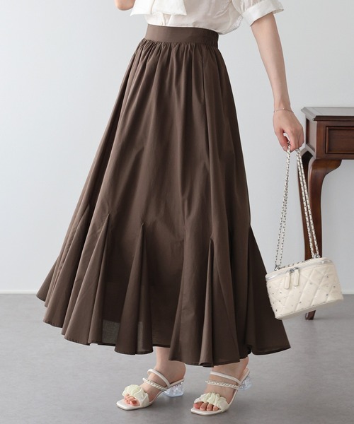 BLUEEAST(ブルーイースト)の「コットンボリュームマーメイドスカート(スカート・レディース・ブラウン/ネイビー系/アイボリー・MEDIUM)」の2枚目の写真