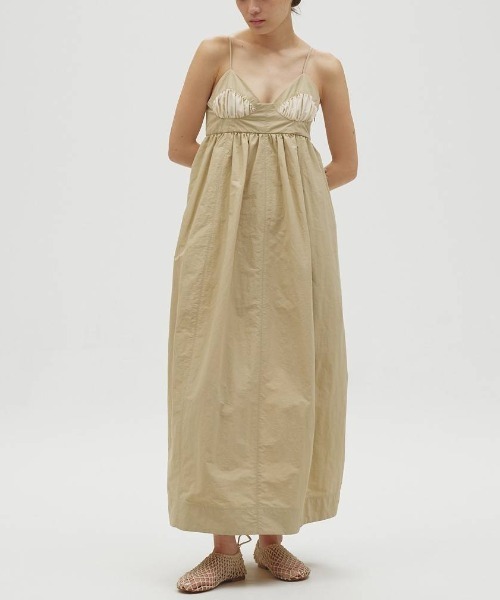 TODAYFUL(トゥデイフル)の「Bustier Balloon Dress 12610312(ワンピース・レディース・ブラウン/ベージュ・38/36)」の9枚目の写真