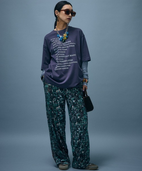 GEVS.(ジェイヴィス)の「フェイクレイヤードTシャツ<大きいサイズ有>GEVS.(Tシャツ/カットソー・レディース・チャコール/ブラック・M/5L/L/LL/3L/4L)」の4枚目の写真