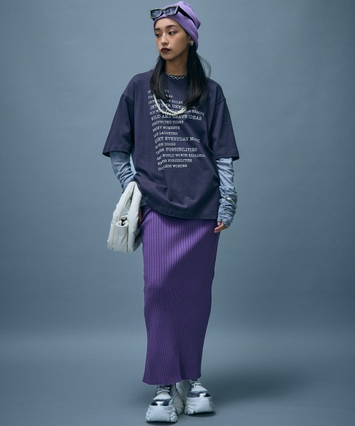 GEVS.(ジェイヴィス)の「フェイクレイヤードTシャツ<大きいサイズ有>GEVS.(Tシャツ/カットソー・レディース・チャコール/ブラック・M/5L/L/LL/3L/4L)」の5枚目の写真