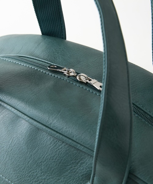 PUMA(プーマ)の「【PUMA/プーマ】【容量17L 高見えPUレザー】ビンテージPUボストンバッグ 軽量 レトロ ストリート y2k スポーツミックス 古着風 おしゃれ ユニセックス(ボストンバッグ・メンズ・ブラウン/ブラック/グリーン/ホワイト・FREE)」の6枚目の写真