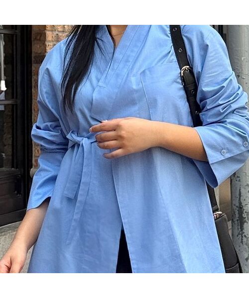 71TO96(チル ハナ トゥ グユク)の「Mu-Shirt (Blue)(シャツ/ブラウス・レディース・ブルー・MEDIUM/LARGE)」の1枚目の写真