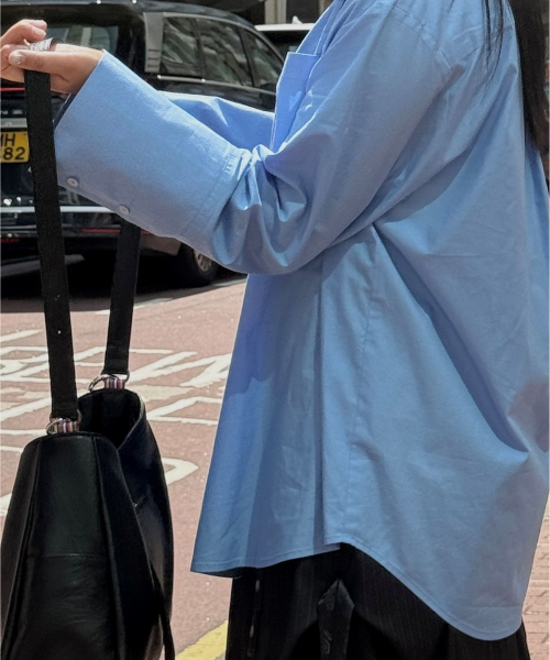 71TO96(チル ハナ トゥ グユク)の「Mu-Shirt (Blue)(シャツ/ブラウス・レディース・ブルー・MEDIUM/LARGE)」の5枚目の写真