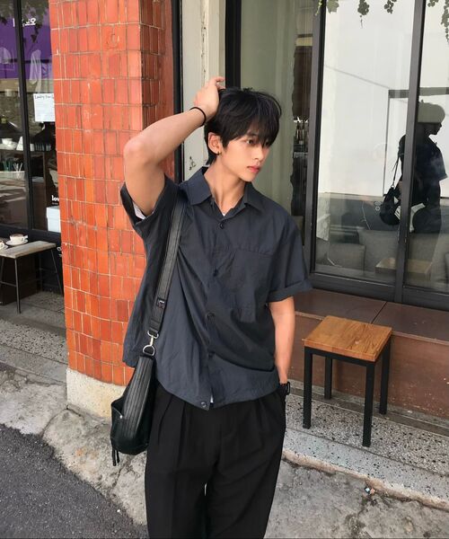 MINDBRIDGE（マインドブリッジ）の「[COUTURE]ナイロンオーバーサイズポケット半袖シャツ - 2カラー（シャツ/ブラウス・メンズ・チャコールグレー/ミント・100/110/95/105）」の22枚目の写真