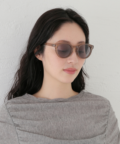 NOEYEDIA(ノーアイディア)の「noeyedia/ノーアイディア NE-456(サングラス・レディース・ブラウン/ベージュ/チャコールグレー・FREE)」の6枚目の写真