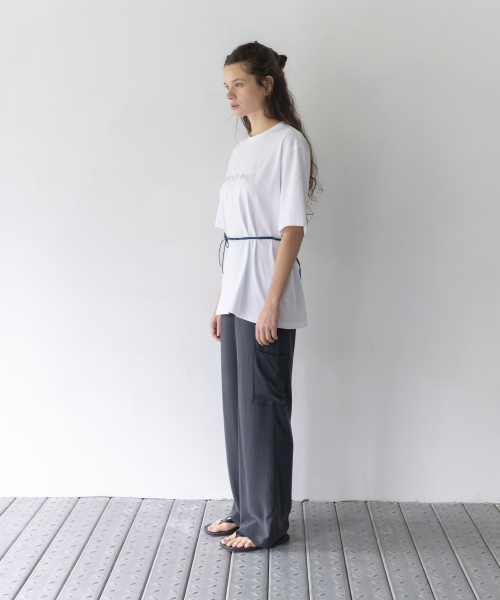 haag(ヘイグ)の「a girls boxy t-sh (white)(Tシャツ/カットソー・レディース・その他・FREE)」の3枚目の写真