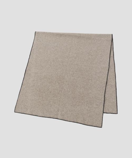 MARGARET HOWELL（マーガレットハウエル）の「MILLED WOOL BLANKET（ストール/ショール・レディース・ブルー/ナチュラル・FREE）」の2枚目の写真