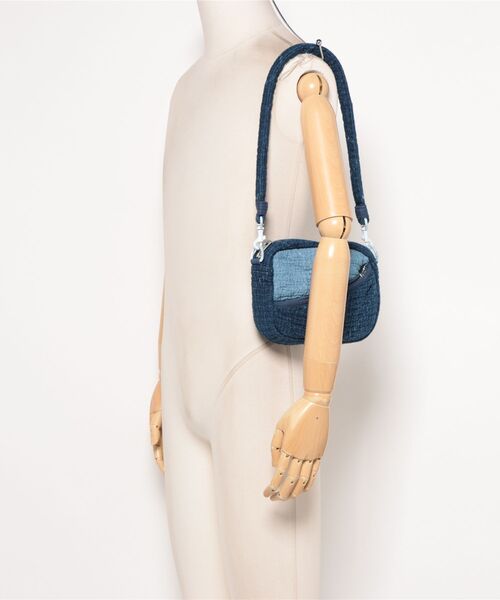 PORTER CLASSIC(ポータークラシック)の「【Porter Classic / ポータークラシック】 PC SASHIKO SHOULDER BAG MINI(ショルダーバッグ・メンズ・ブルー・FREE)」の5枚目の写真