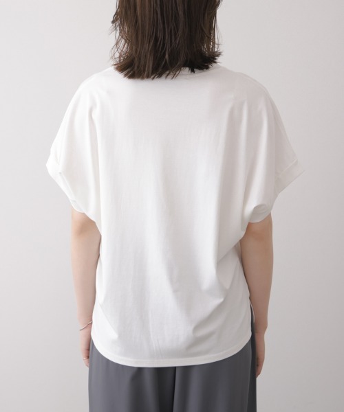 Bou Jeloud(ブージュルード)の「レディバッグモチーフTシャツ(Tシャツ/カットソー・レディース・オフホワイト/ブラック・FREE)」の17枚目の写真