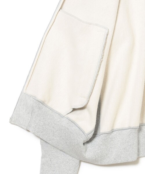 Champion(チャンピオン)の「【別注】Champion / リバースウィーブ(R)ジップアップ ブルゾン(ブルゾン・メンズ・ブラック/グレー・X-LARGE/LARGE/MEDIUM/SMALL)」の6枚目の写真