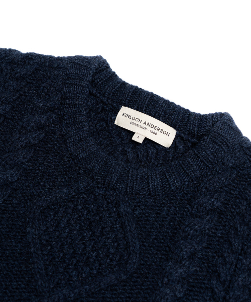 EDINBURGH CLUB(エディンバラクラブ)の「ARAN CREW-NECK SWEATER (NAVY)(ニット/セーター・メンズ・ネイビー・SMALL/MEDIUM/LARGE/X-LARGE)」の3枚目の写真