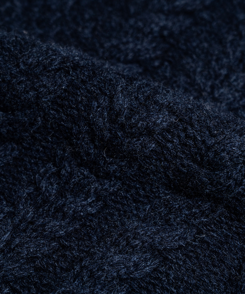 EDINBURGH CLUB(エディンバラクラブ)の「ARAN CREW-NECK SWEATER (NAVY)(ニット/セーター・メンズ・ネイビー・SMALL/MEDIUM/LARGE/X-LARGE)」の7枚目の写真