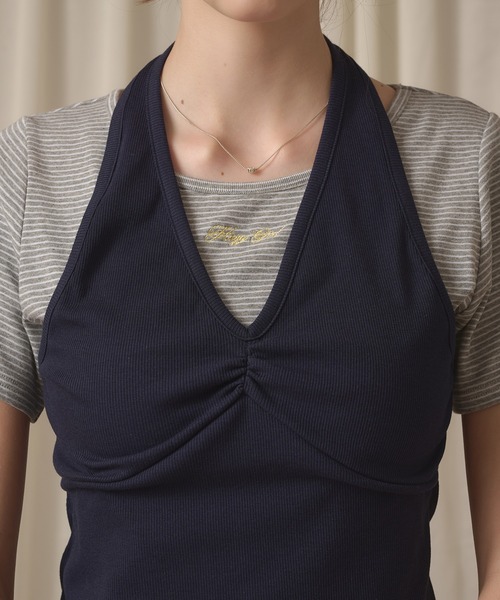 Halter tank docking T‑shirt — футболка со встроенным халтером (докинг)