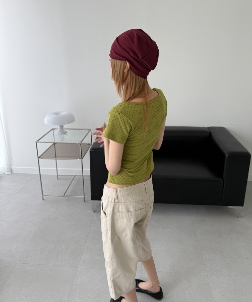 4INT.(フォイント)の「配色 ドット セミクロップド 半袖 Tシャツ(Tシャツ/カットソー・レディース・カーキ/クリーム・FREE)」の6枚目の写真