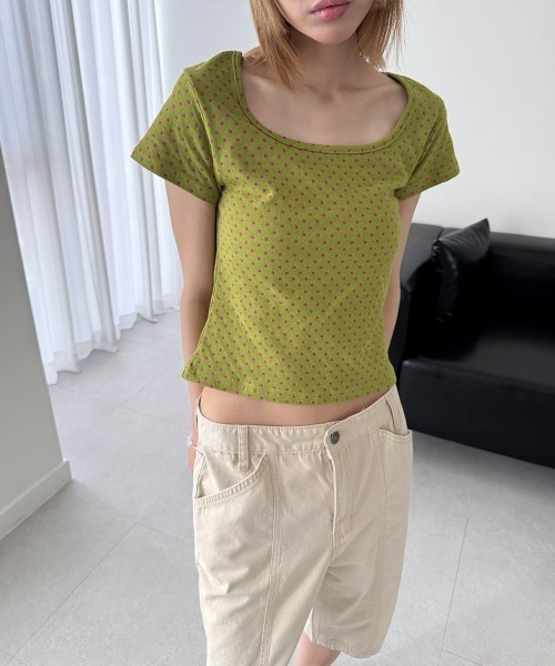 4INT.(フォイント)の「配色 ドット セミクロップド 半袖 Tシャツ(Tシャツ/カットソー・レディース・カーキ/クリーム・FREE)」の12枚目の写真