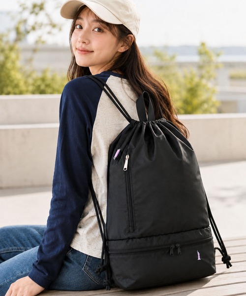 EASTBOY(イーストボーイ)の「【EASTBOY】2ROOMナップサック シューズ入りOK スクールバッグ 通学 部活 習い事(バックパック/リュック・レディース・ブラック×ピンク/ブラック×ブルー・FREE)」の4枚目の写真