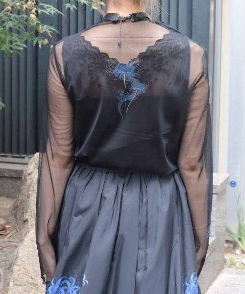 axes femme（アクシーズファム）の「彼岸花プリントシアートップス（Tシャツ/カットソー・レディース・ブルー/レッド・FREE）」の5枚目の写真