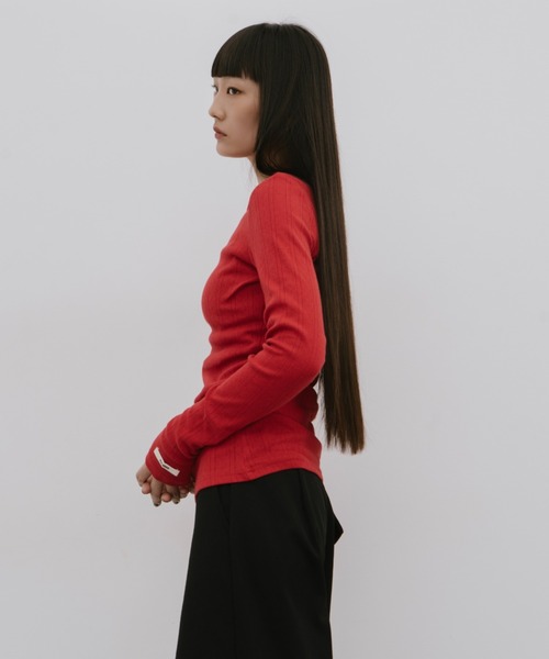 HANNE(アン)の「アイレットロングスリーブTEE(Tシャツ/カットソー・レディース・ブルー/ブラック/ホワイト/レッド・FREE)」の17枚目の写真