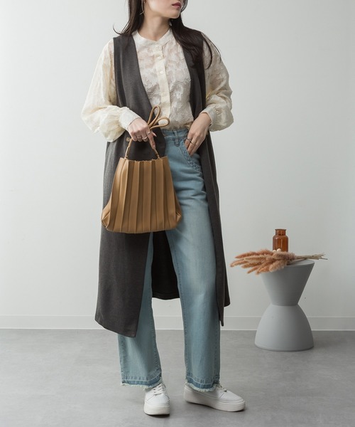 ElegChic（エレグシック）の「ミニ裏毛ノーカラーリラックスロングベスト（ベスト・レディース・ブラック/チャコールグレー/ライトベージュ/杢グレー・M/4L/XL）」の8枚目の写真