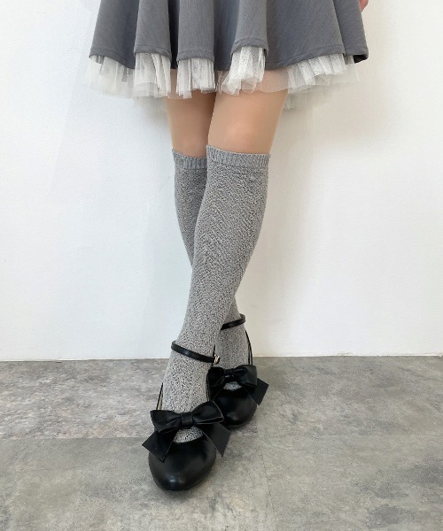 F i.n.t(フィント)の「透かし編みハイソックス/fint フィント(ソックス/靴下・レディース・グレー/オフホワイト・FREE)」の2枚目の写真