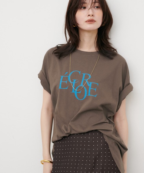 LARUTA（ラルータ）の「【LARUTA】[ 汗染み防止] バックスリットecloreTシャツ（Tシャツ/カットソー・レディース・ブラウン/チャコールグレー/ホワイト系その他/オフホワイト・FREE）」の4枚目の写真