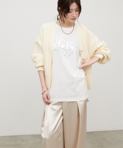 LARUTA（ラルータ）の「【LARUTA】[ 汗染み防止] バックスリットecloreTシャツ（Tシャツ/カットソー・レディース・ブラウン/チャコールグレー/ホワイト系その他/オフホワイト・FREE）」の7枚目の写真