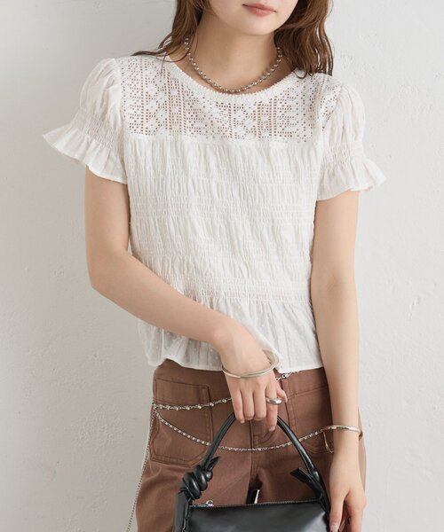 mystic(ミスティック)の「【バックリボンがポイント◎】26AWドビーシャーリングブラウス(シャツ/ブラウス・レディース・オフホワイト/ブラック・FREE)」の9枚目の写真