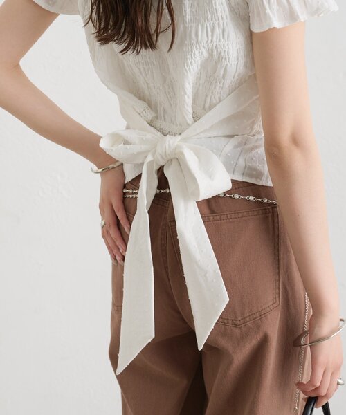 mystic(ミスティック)の「【バックリボンがポイント◎】26AWドビーシャーリングブラウス(シャツ/ブラウス・レディース・オフホワイト/ブラック・FREE)」の11枚目の写真