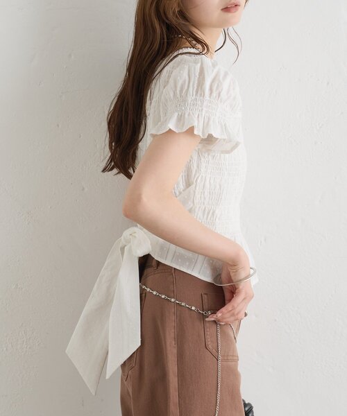 mystic(ミスティック)の「【バックリボンがポイント◎】26AWドビーシャーリングブラウス(シャツ/ブラウス・レディース・オフホワイト/ブラック・FREE)」の16枚目の写真