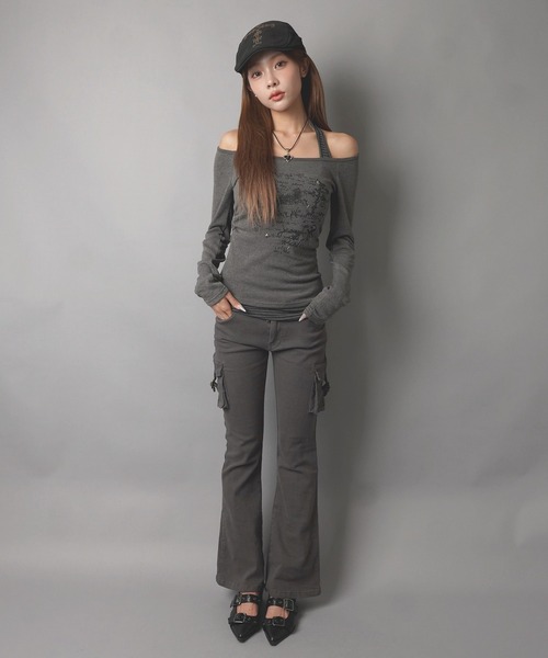 SPINNS（スピンズ）の「ツイルフレアパンツ/ローライズ/ストリート女子（その他パンツ・レディース・チャコール/アイボリー・ONESIZE）」の15枚目の写真