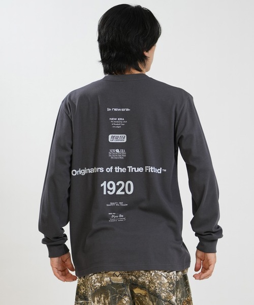 NEW ERA(ニューエラ)の「NEW ERA/ニューエラ LS PF TEE ARCLOGO ロンT 15129348/15129349/15129350(Tシャツ/カットソー・メンズ・ダークグレー/ブラック/ホワイト・M/L/XL/XXL)」の17枚目の写真