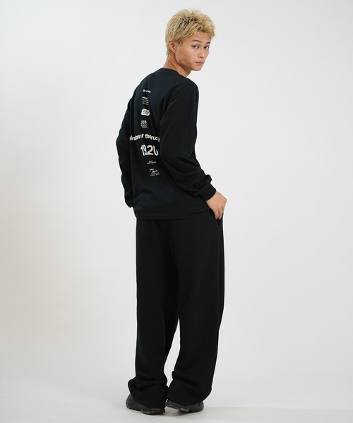 NEW ERA(ニューエラ)の「NEW ERA/ニューエラ LS PF TEE ARCLOGO ロンT 15129348/15129349/15129350(Tシャツ/カットソー・メンズ・ダークグレー/ブラック/ホワイト・M/L/XL/XXL)」の13枚目の写真