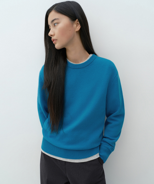 MUSINSA STANDARD WOMAN（ムシンサスタンダードウーマン）の「[ビクトリアウール] レディース クルーネックニット [ティルブルー]（ニット/セーター・レディース・その他・SMALL/MEDIUM/LARGE/X-SMALL）」の3枚目の写真
