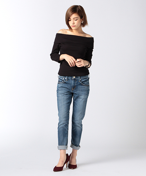 ESTNATION（エストネーション）の「ESTNATION オフショルダーカットソー（Tシャツ/カットソー・レディース・オフホワイト/グレー/ブラック/ネイビー・38）」の21枚目の写真