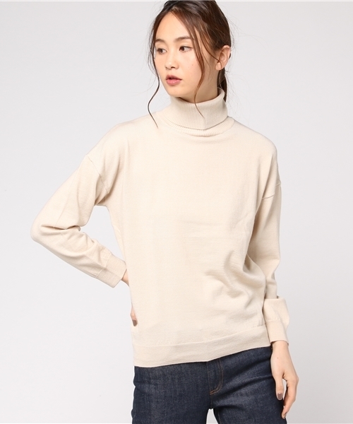 REAL CUBE（リアルキューブ）の「冬素材なのに洗える！ウォッシャブルウールタートルネックニット（ニット/セーター・レディース・ワイン/ブラック/ベージュ/オフホワイト/グレー・40/42/36/38）」の18枚目の写真