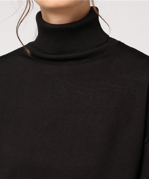 REAL CUBE（リアルキューブ）の「冬素材なのに洗える！ウォッシャブルウールタートルネックニット（ニット/セーター・レディース・ワイン/ブラック/ベージュ/オフホワイト/グレー・40/42/36/38）」の9枚目の写真
