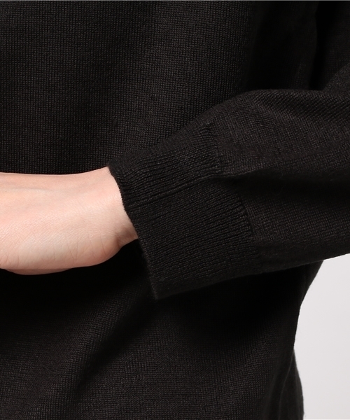 REAL CUBE（リアルキューブ）の「冬素材なのに洗える！ウォッシャブルウールタートルネックニット（ニット/セーター・レディース・ワイン/ブラック/ベージュ/オフホワイト/グレー・40/42/36/38）」の10枚目の写真